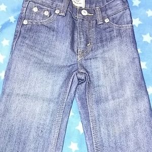 Levi jeans